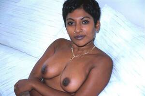 brown india sex - Hot brown Indian sex lovely is showing off herself. Picture 7.