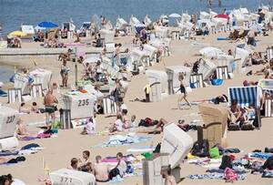 bbw nude beach couples - 2023 Beach people naked 6:20. years - artbunese.de