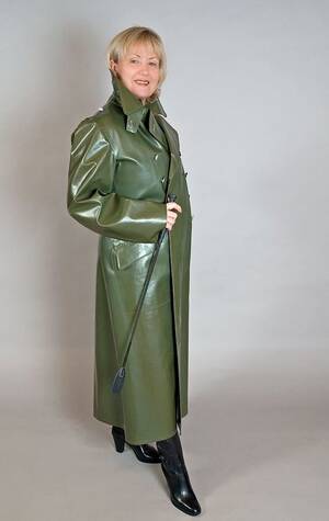 mature vintage raincoat - Mature in rainwear . Nude gallery.