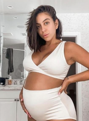Got Pregnant From Porn - P.o.r.n star is trolled after saying she is going to be the 'coolest parent  in the world' | Ladun Liadi's Blog