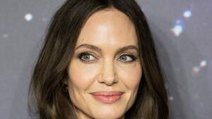 Angelina Jolie Blowjob Facial - 5 Things You Didn't Know About Angelina Jolie | Vogue