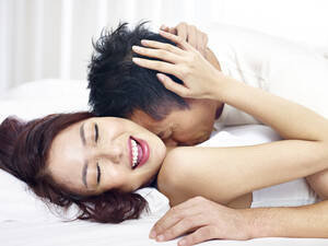 japanese nude sleeping - A Foreign Girl's Guide On How To Discuss Sex With Your Japanese Guy - Savvy  Tokyo