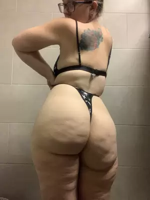 chunky booty - Chunky butt nude porn picture | Nudeporn.org