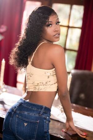 Ebony Jeans Porn - Ebony Jeans Ass Porn Pics & Naked Photos - PornPics.com