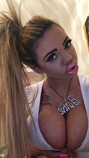big boob lipstick - BarbieDSL's Lips, Tits, & Rubberblog
