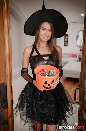 halloween handjob gallery - Halloween Witch Jill Kassidy Gives a Trick or Treat Handjob - Strokies  Handjob