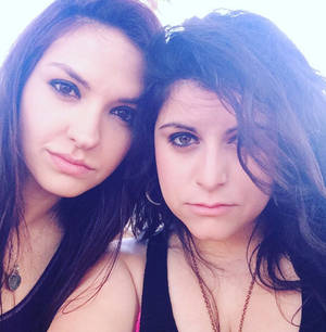 Chrissy Chambers Revenge Porn Boyfriend - YouTube star whose ex-boyfriend uploaded explicit porn video is first  person to use UK courts to sue website that hosted it