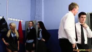 Brooklyn Blue Cfnm - Amber West Brooklyn Blue Tasha Holz Mixed Changing