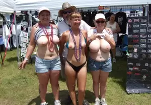 Biker Tits - Big biker boobs nude porn picture | Nudeporn.org