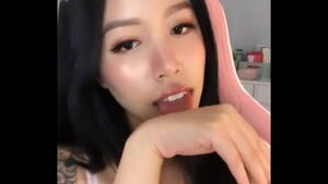 Asian Girl In Solo - Hot Asian Teen Solo On Cam In Her Gamer Chair - AnyNudes.com - XVIDEOS.COM