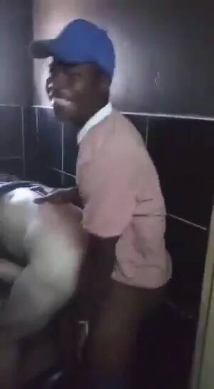 interracial toilet fuck - Caught Interracial South Afriacans hook up in Bathroom - ThisVid.com