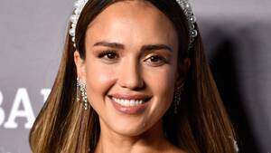 Maya Rudolph - ShowBiz Minute: Duggar, Alba, Variety