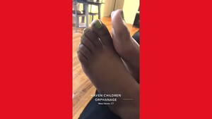 black girl sucking foot - Sucking Black Girl Feet From CT - XVIDEOS.COM