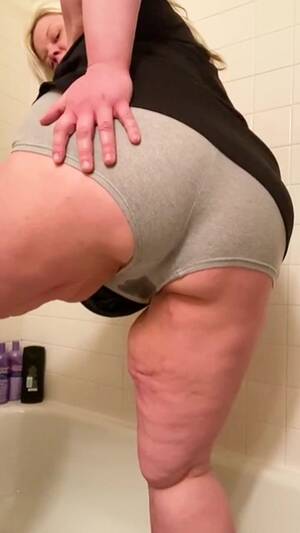 mom wet piss panties - BBW Mom Pees Standing & Panties Soaked - ThisVid.com