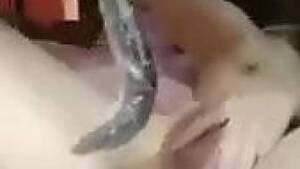 Fish Asian Porn - Asian camgirl is about to fuck herself with a fish