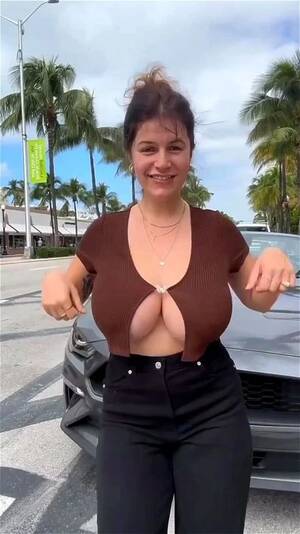 busty bouncing boobs - Watch Busty Babe bouncing boobs - Boobs, Busty, Huge Boobs Porn - SpankBang