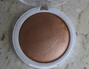 Hard Candy Porn - Hula Hula: Is a Rose Copper bronzer. I tend to reach for this one a lot  too. I could use this one as a skin finish and it give me a nice ...