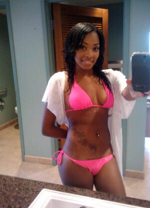 black girl pink bikini - Pink bikini on a dark skinned body looks hot, big picture #5.