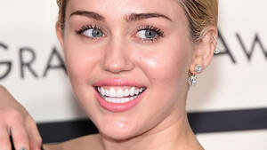bikini shemale miley cyrus - Inappropriate Outfits Miley Cyrus Has Been Caught Wearing