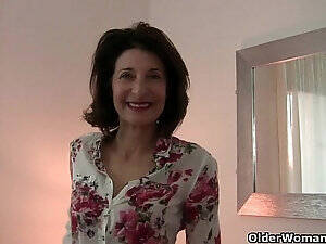 French Porn Mature Classy Woman - Old Women French Videos - The Mature Porn