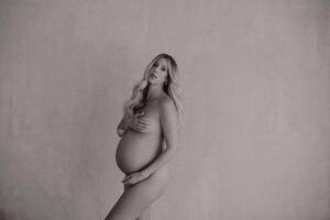 married pregnant naked - Celebrities Posing Nude While Pregnant: Maternity Pics | Us Weekly