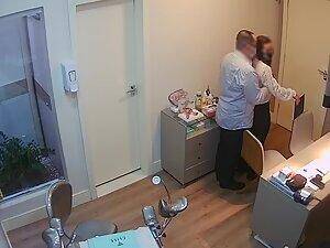 hidden camera secretary blowjob - Boss gets a blowjob and gets caught on hidden cam - Voyeur Videos