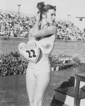 1955 - Shirley Anne Field, Miss Great Britain, 1955