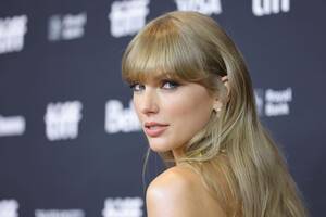 guy white girl - Taylor Swift's Matty Healy Controversy, Explained