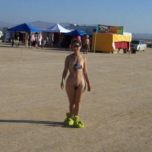 Burning Man Festival Porn - Burning Man Public Nude Curves
