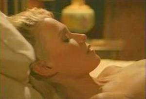 Laurie Holden Sex - Laurie holden boob Large stretched long mature labia