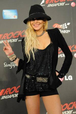 70s Porn Star Lindsay Lohan - People: Lindsay Lohan to play '70s porn star in film â€“ The Denver Post