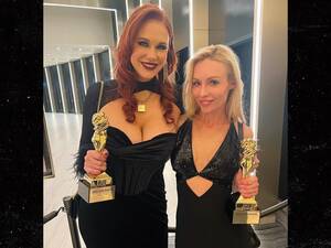 Award Winning Female Porn Stars - Maitland Ward Says AVN Award Show Is Better Than The Oscars
