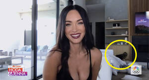 Megan Fox Xxx Porn - Megan Fox's Interview Got Crashed By Her Three Children