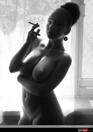 naked black people smoking - FREE smoking Pictures - XNXX.COM