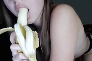 girl sucking banana - Horny young girl sucks banana, watch free porn video, HD XXX at tPorn.xxx