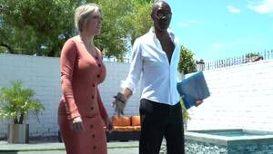 bbw interracial beaches - Bbw Interracial Porn Videos - MILFMoms.TV