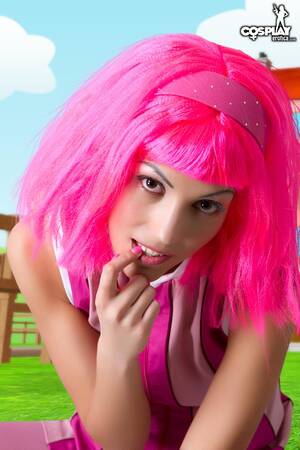 Lazy Town Stephanie Sex - Devorah Nude in Stephanie from Lazy Town - Free Cosplay Erotica Picture  Gallery at Elite Babes