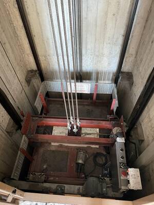 German Elevator Porn - Elevator from the 70's made by â€žLutzâ€œ a local german manufacturer from  northern Germany : r/Elevators