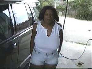 mature ebony tits in car - Ebony With Big Tits Washing Car : XXXBunker.com Porn Tube