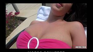 Malina Sex On The Pool - Big-booty brunette Melina Masson is picked-up for sex by the pool -  XVIDEOS.COM