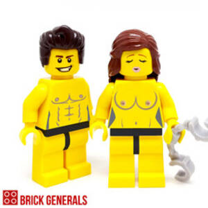 Lego Minifigure Sex - Custom minifigures that are so very naughty. - Brick Generals