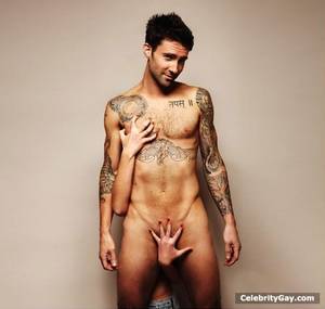 Adam Levine Having Gay Sex - Adam Levine Nude 11 pics