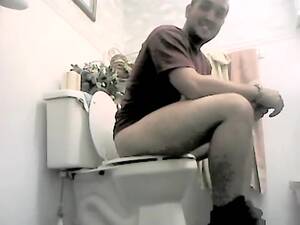 Man On Toilet Porn - Hot Guy on Toilet! - male voyeur porn at ThisVid tube