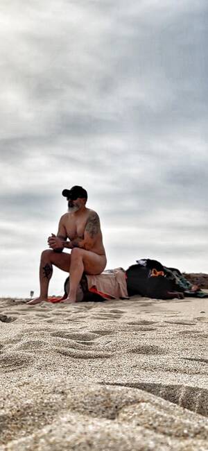 erection nude beach sex couples - Who has ever been to a nude beach (if that's what it's called)? If so, what  was the first experience like? - Quora