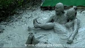 Bbw Mud Porn - MPV - Star and Ludella Put Feet First