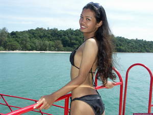 asian sex cruise - Three cute ladyboys guide us in a tropical cruise in the south of Thailand