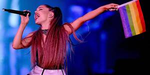 Ariana Grande Porn Gay - 13 Times Ariana Grande Proved Herself To Be The Best Gay Ally