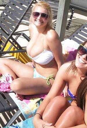 naked tanning beach bikini - big bikini Amateur tits beach