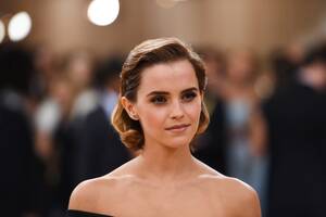 Celebrity Porn Emma Watson - Emma Watson Is the Latest Victim In a Long History of Online Hacks and  Harassment Toward Women | Vogue