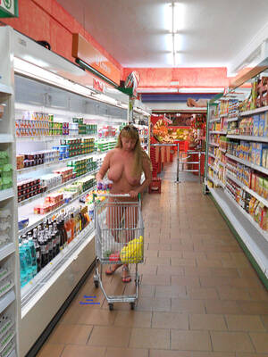 naked shopping - Grocery Store Divas - Nude Shopping Porn Pic - EPORNER